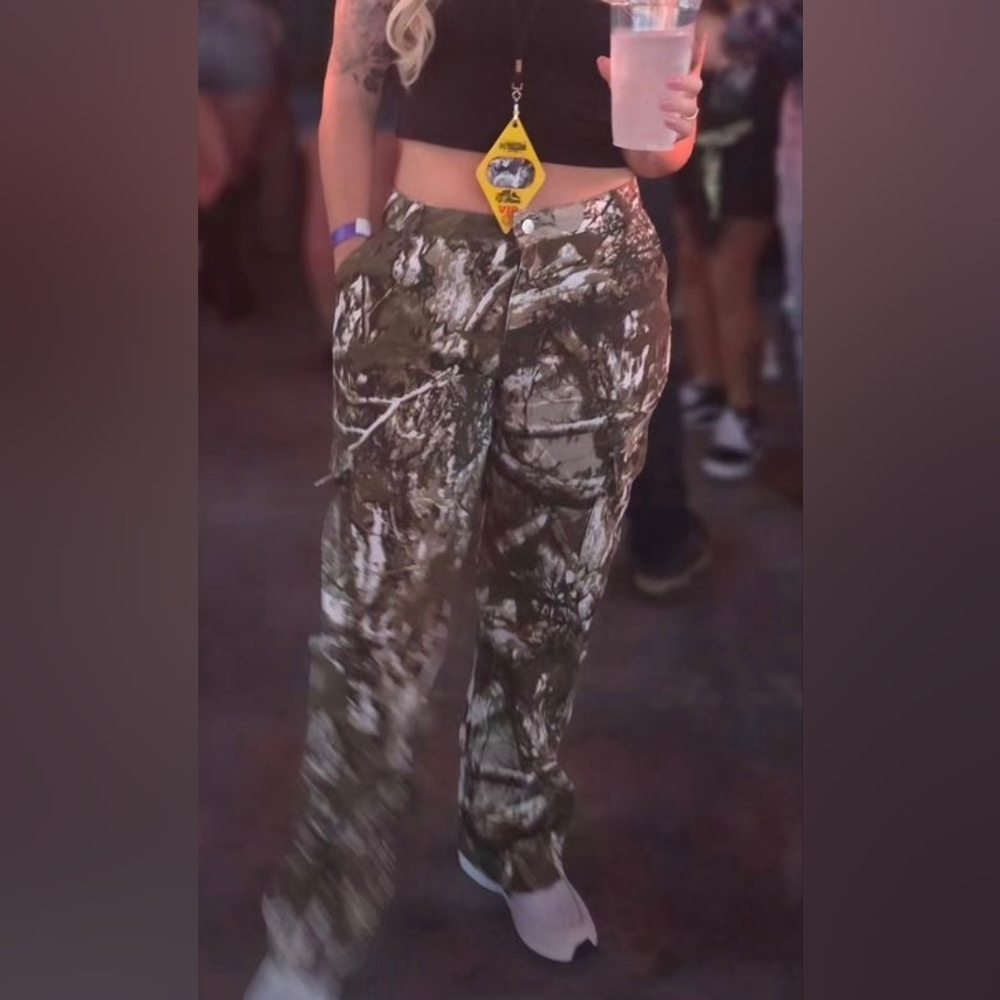 Womens camo cargo pants